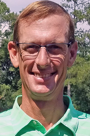 Chris' Headshot